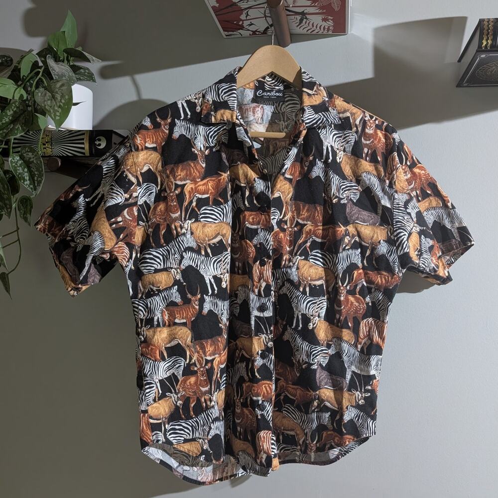 Vintage Caribou NY | African Safari Print Button Up Camp Shirt | Med/Large